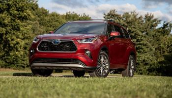 سيارة Toyota Highlander
