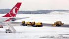الثلوج تضرب مواعيد 52 رحلة جوية بإسطنبول.. المطار يستسلم للطقس السيئ