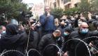 الحريري يعلق عمله السياسي.. "يوم حزين" في لبنان  