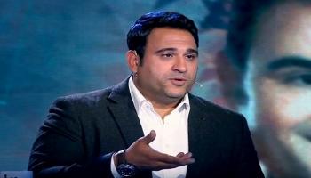 الفنان المصري أكرم حسني