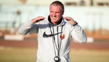 لي كلارك مدرب المريخ السوداني الجديد