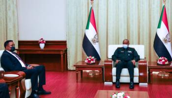 البرهان والسكرتير التنفيذي لايجاد