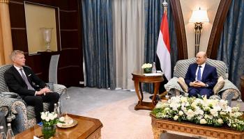 جانب من لقاء العليمي والمبعوث الأممي إلى اليمن هانس غروندبرغ