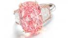Hong Kong: un diamant rose adjugé pour près de 58 M USD aux enchères