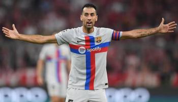 سيرجيو بوسكيتس - لاعب برشلونة