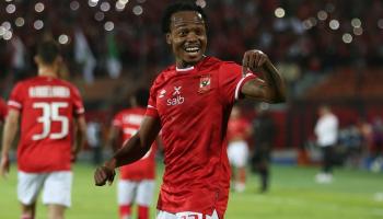 بيرسي تاو لاعب الأهلي