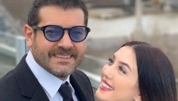 عمرو يوسف رفقة زوجته كندة علوش