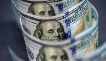 تعاملات الدولار الأمريكي في البنوك المصرية