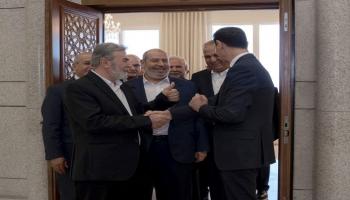 الرئيس السوري بشار الأسد مع وفد قيادات الفصائل الفلسطينية