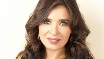 الراقصة دينا - أرشيفية