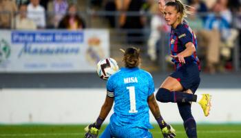 من كلاسيكو السيدات بين برشلونة وريال مدريد