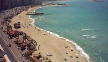 شواطئ الإسكندرية - أرشيفية