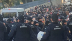 Açıklama yapmak isteyen Alevilere Meclis önünde polis müdahalesi