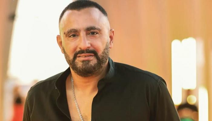 أحمد السقا يعود إلى المسرح بعد غياب 19 عاما