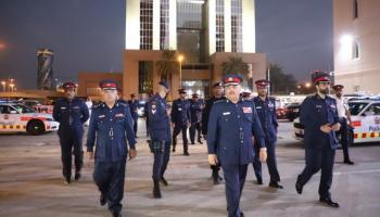 رئيس الأمن العام بالبحرين يؤكد اتخاذ كافة الإجراءات لتأمين الانتخابات