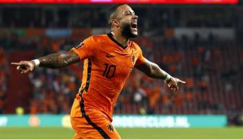 ممفيس ديباي نجم منتخب هولندا