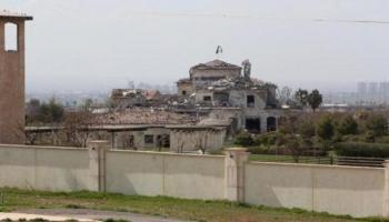 آثار قصف إيراني سابق استهدف أربيل بإقليم كردستان العراق