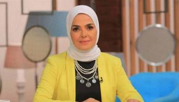 الفنانة منى عبدالغني - أرشيفية