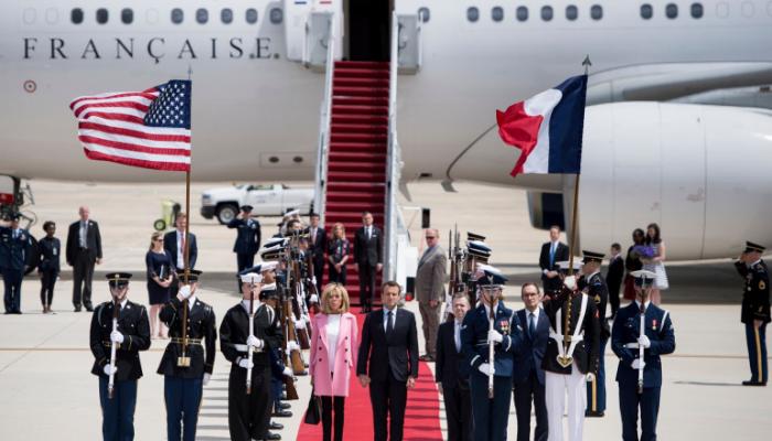 Emmanuel Macron arrive à Washington pour sceller la réconciliation avec Joe Biden