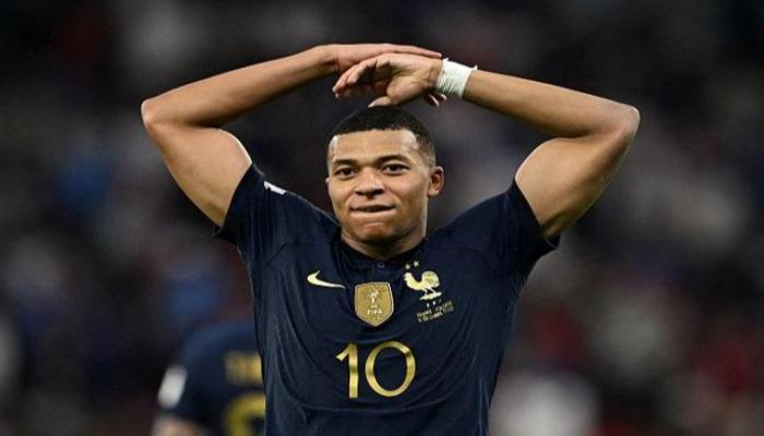 Coupe du monde 2022. Mbappé manquera-t-il le match Angleterre-France ?