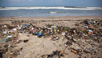 Paris accueillera la prochaine session de négociations sur l’abolition du plastique en 2023