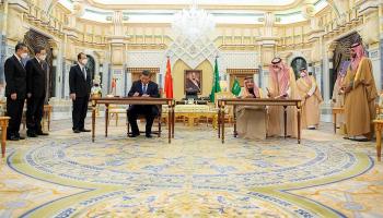 الملك سلمان بن عبد العزيز مع الرئيس الصيني 