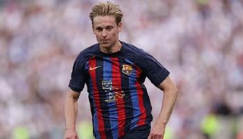فرينكي دي يونج نجم برشلونة