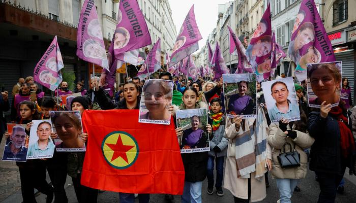 Les Kurdes en colère à Paris