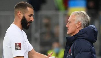 كريم بنزيما وديدييه ديشامب في منتخب فرنسا
