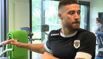 يوسف بلايلي لاعب بريست الفرنسي