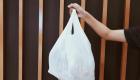 الإمارات تحد من استخدام الأكياس البلاستيكية