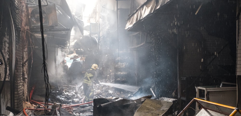 آتش‌سوزی در بازار بزرگ تهران - ایسنا
