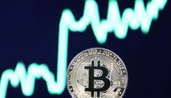 انهيار أسعار العملات الرقمية