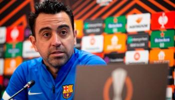 تشافي هيرنانديز مدرب برشلونة