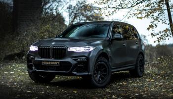 بي إم دبليو X7 M50i بعد تعديلات مانهارت