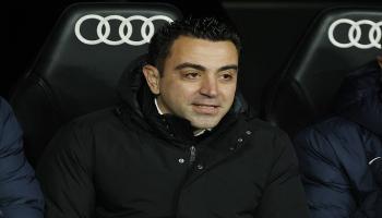 تشافي هرنانديز مدرب برشلونة