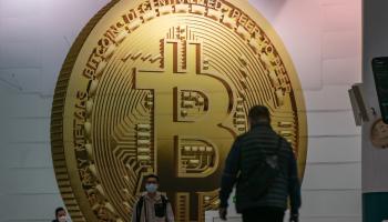 مطاردة ساخنة لـ بيتكوين في روسيا وتايلاند