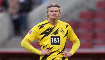 إيرلينج هالاند مهاجم فريق بروسيا دورتموند