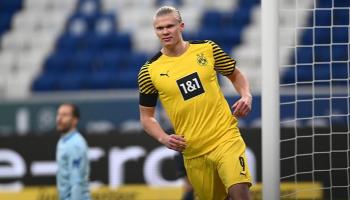 إيرلينج هالاند مهاجم دورتموند