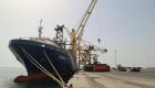 "هدنة رمضان".. اليمن يطلق أول سفينتين للوقود عبر الحديدة