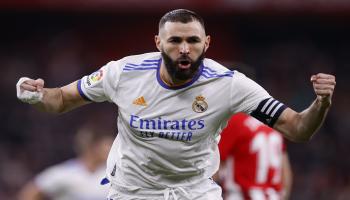 كريم بنزيما مهاجم ريال مدريد هداف الدوري الإسباني
