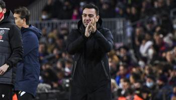 تشافي هيرنانديز المدير الفني لبرشلونة