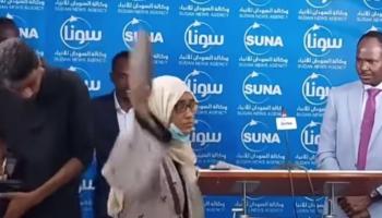 الصحفية السودانية خلال مهاجمتها قوى الحرية والتغيير – الميثاق الوطني 