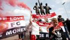Premier League : des milliers de fans de Manchester United manifestent contre la famille Glazer