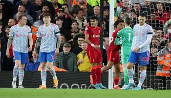 ليفربول ضد مان يونايتد 