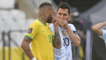 ميسي ونيمار مع منتخبي الأرجنتين والبرازيل