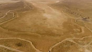 بحيرة ساوة بعد جفاف مياهها 