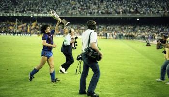 مارادونا يحمل أول لقب لكأس الدوري الإسباني