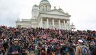 Finlandiya’da Vappu coşkusu: Çok sayıda insan kutlamalara katıldı