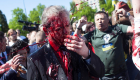 ویدئو | حمله به سفیر روسیه در لهستان با رنگ قرمز